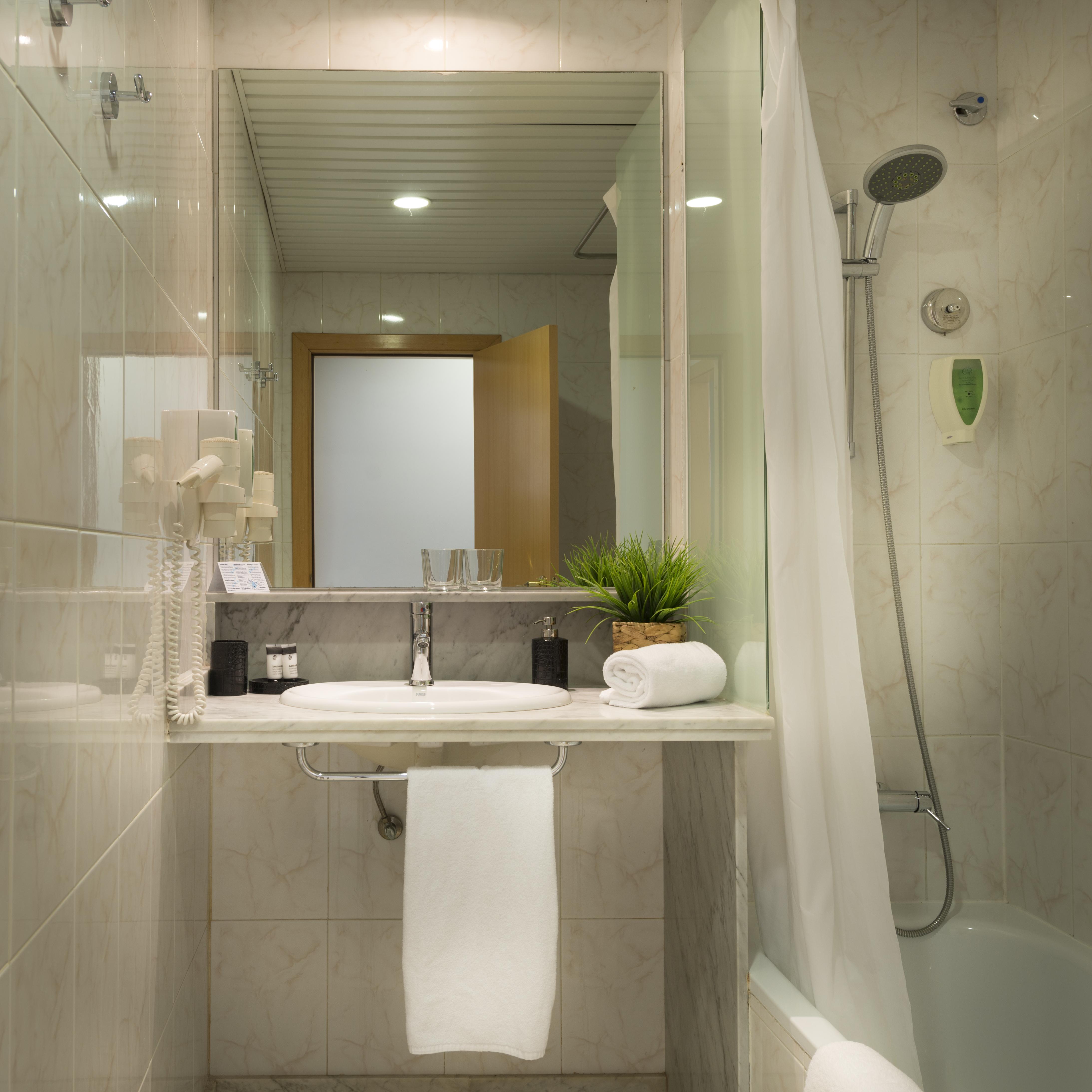 Alexandra Aparthotel Benstarhotelgroup Tarragona Dış mekan fotoğraf