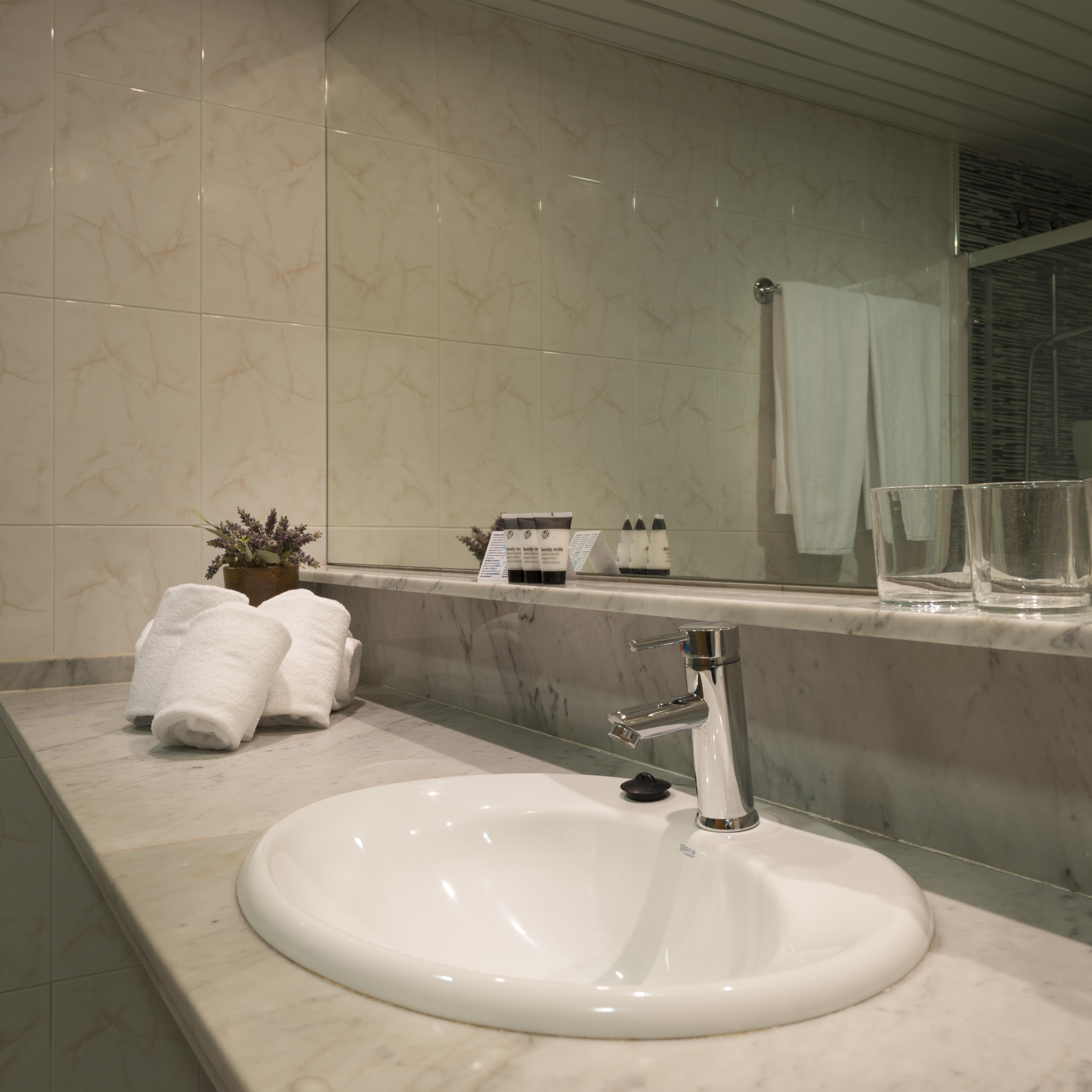 Alexandra Aparthotel Benstarhotelgroup Tarragona Dış mekan fotoğraf