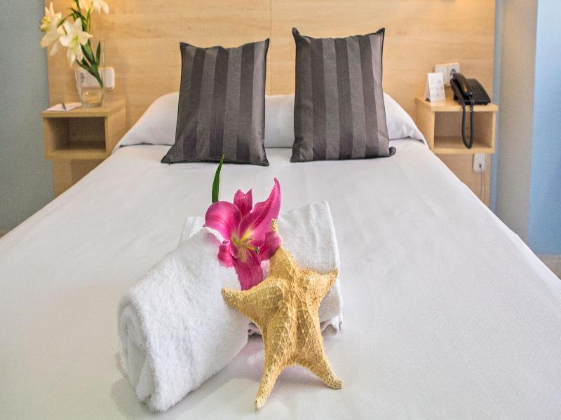 Alexandra Aparthotel Benstarhotelgroup Tarragona Dış mekan fotoğraf