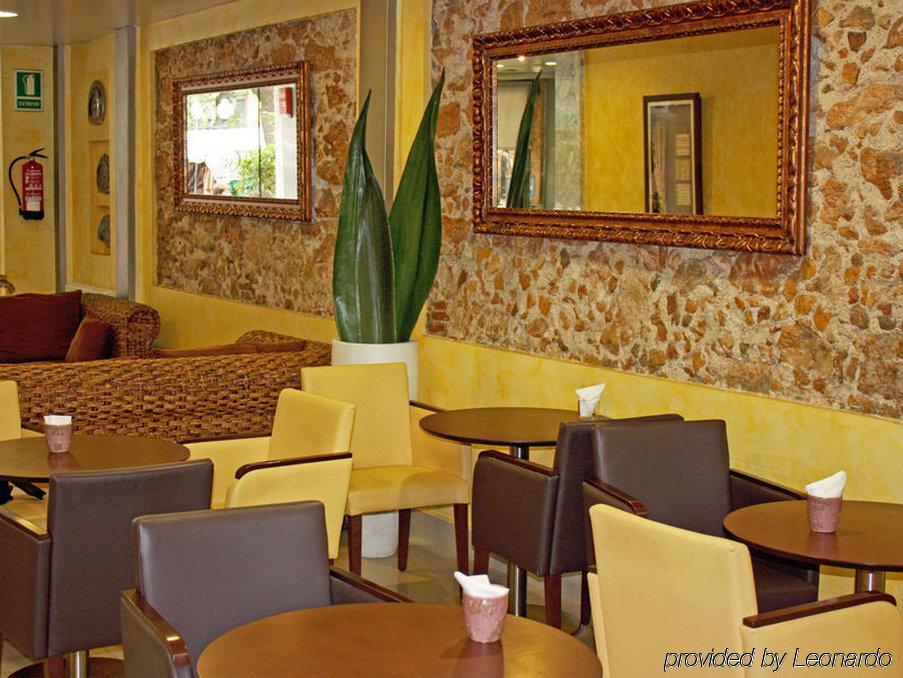 Alexandra Aparthotel Benstarhotelgroup Tarragona Restoran fotoğraf