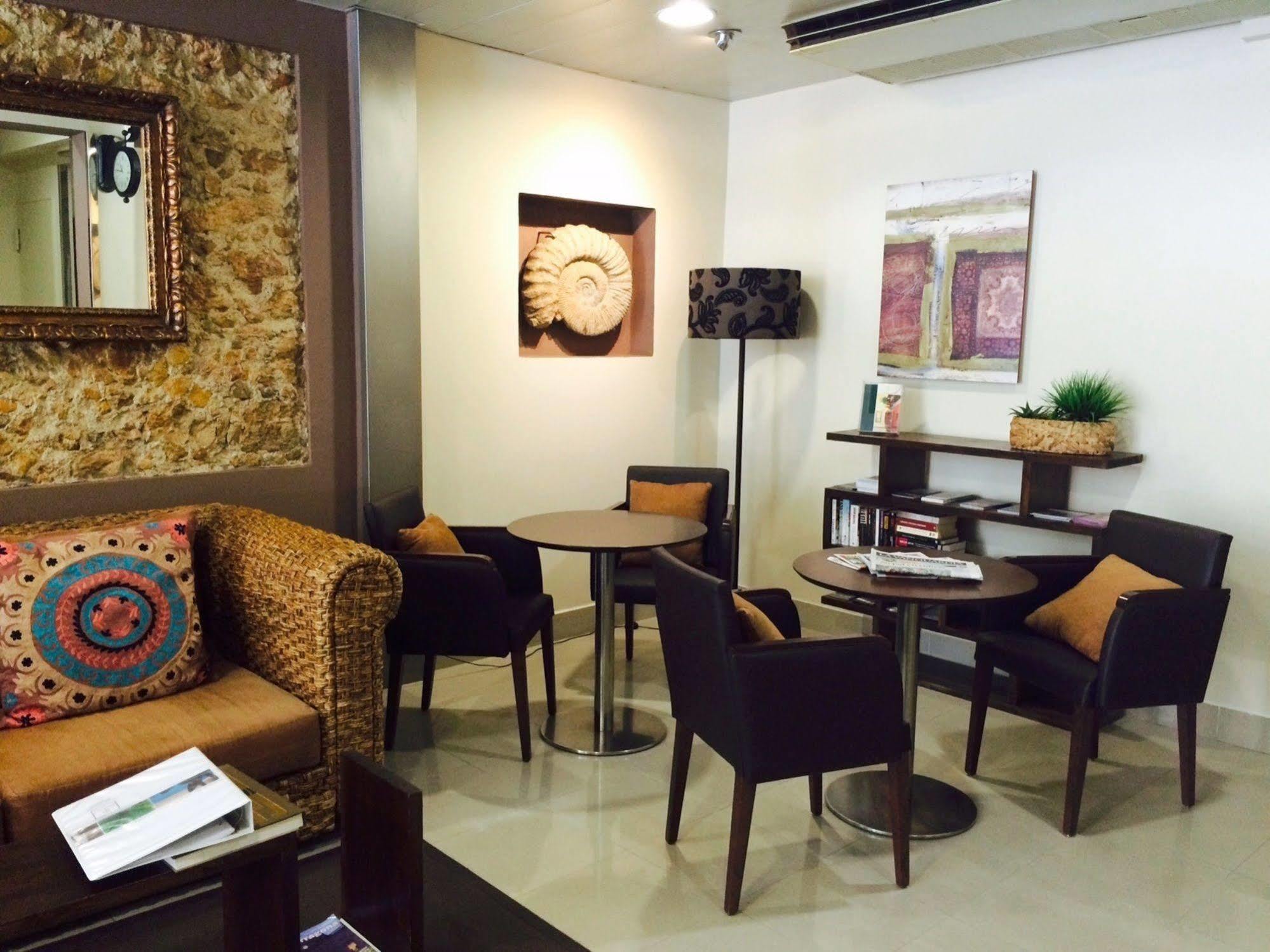 Alexandra Aparthotel Benstarhotelgroup Tarragona Dış mekan fotoğraf